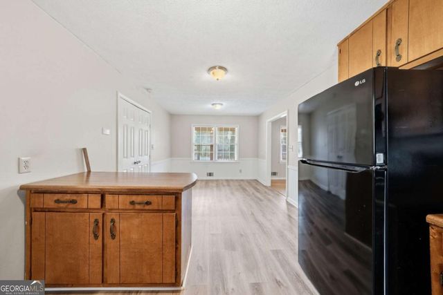 2937 Pebble Lane, Snellville, GA 30078