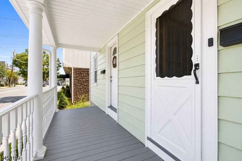 87 W Somerset St, Raritan Boro, NJ 08869 — photo 2