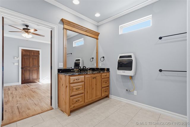 9570 E 103rd Street, Tulsa, OK 74133