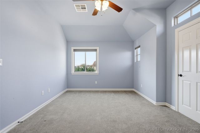 9570 E 103rd Street, Tulsa, OK 74133