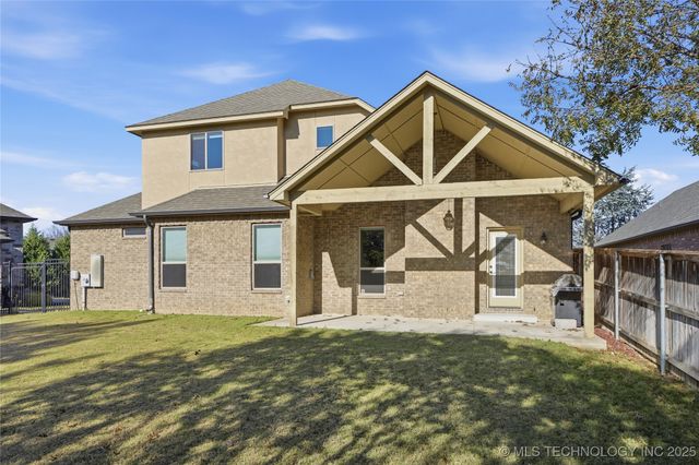 9570 E 103rd Street, Tulsa, OK 74133