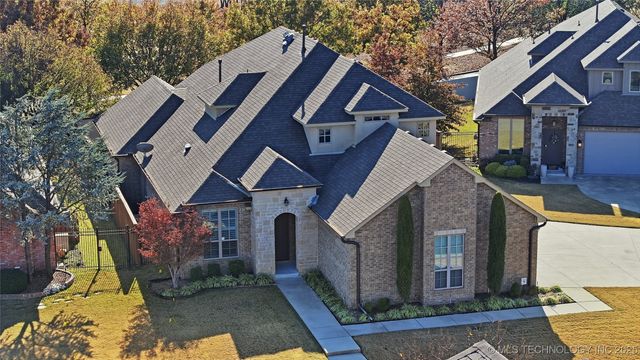 9570 E 103rd Street, Tulsa, OK 74133