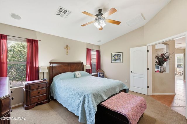 39116 S Quick Trot Drive, Tucson, AZ 85739