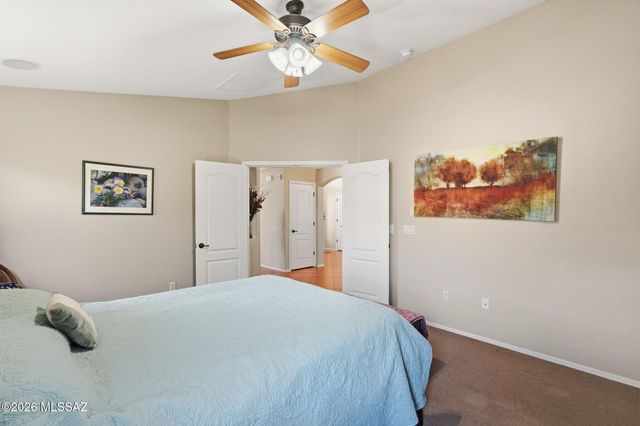 39116 S Quick Trot Drive, Tucson, AZ 85739