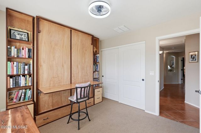 39116 S Quick Trot Drive, Tucson, AZ 85739