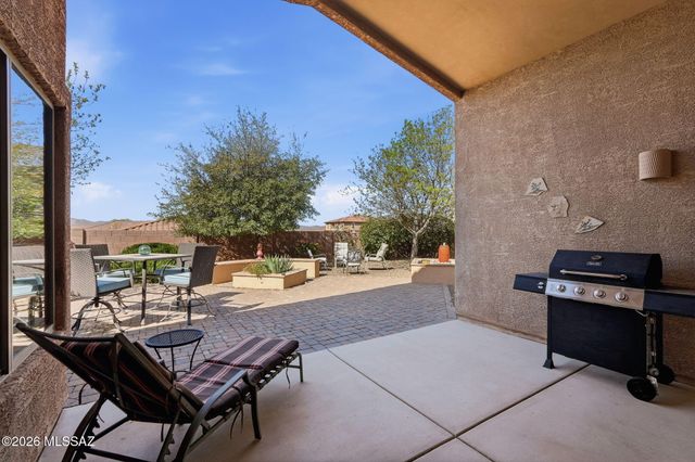 39116 S Quick Trot Drive, Tucson, AZ 85739