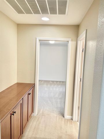 206 Granite Park Ct, Lincoln, CA 95648