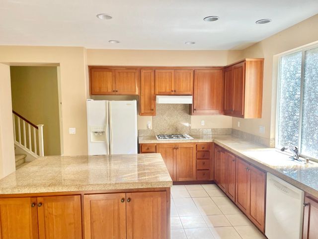 206 Granite Park Ct, Lincoln, CA 95648