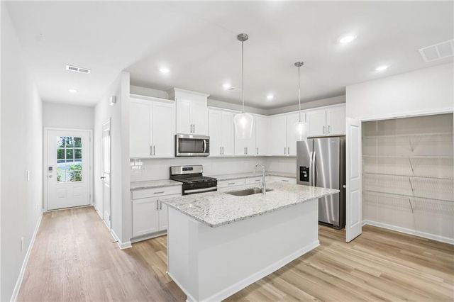 7858 Marie Way, Fairburn, GA 30213