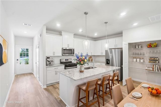 7858 Marie Way, Fairburn, GA 30213