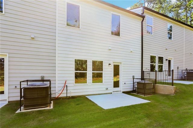 7858 Marie Way, Fairburn, GA 30213