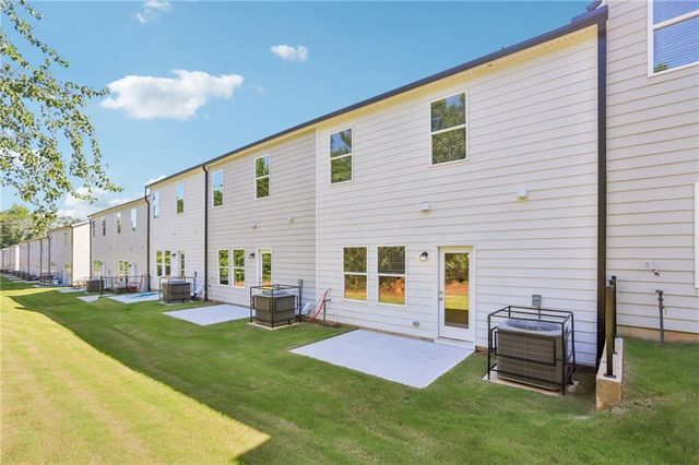 7858 Marie Way, Fairburn, GA 30213
