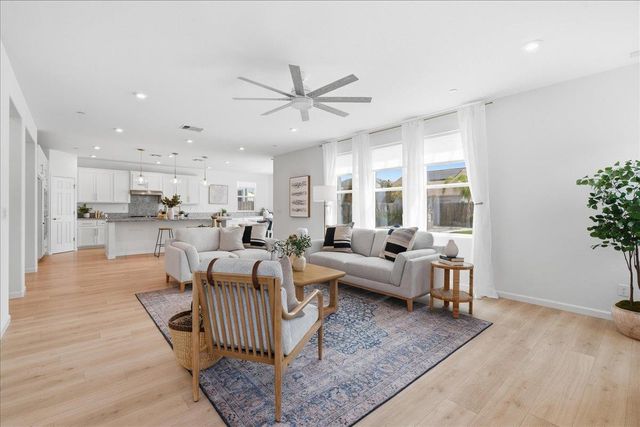809 Banpo Ct, Lincoln, CA 95648