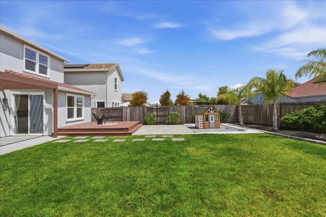 809 Banpo Ct, Lincoln, CA 95648