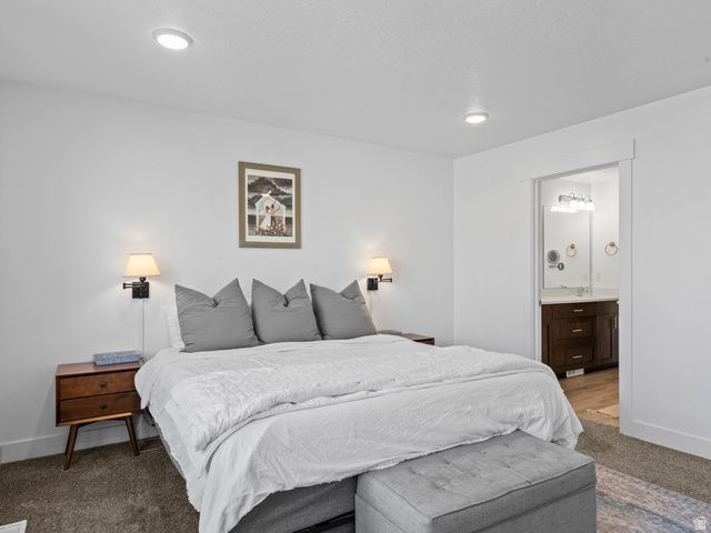 2741 E IRON BARK ALY, Eagle Mountain, UT 84005