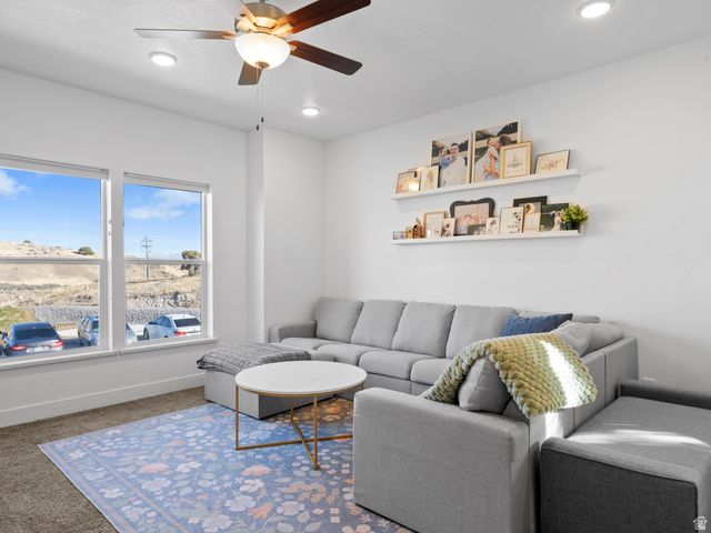 2741 E IRON BARK ALY, Eagle Mountain, UT 84005