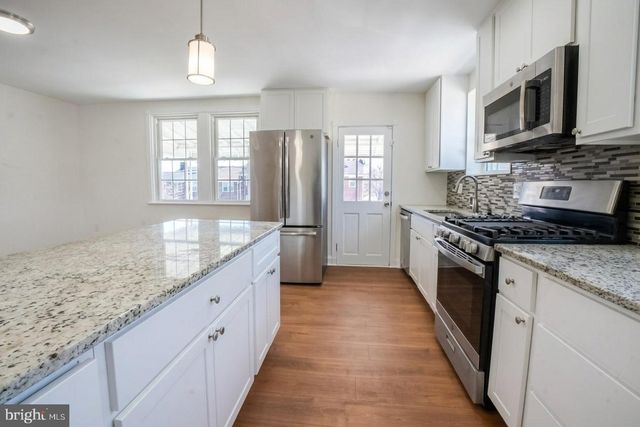 3031 HANLON AVE, Baltimore, MD 21216