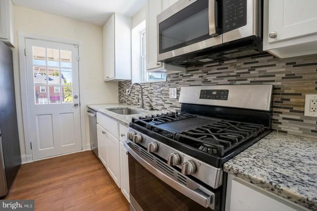 3031 HANLON AVE, Baltimore, MD 21216