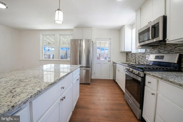 3031 HANLON AVE, Baltimore, MD 21216