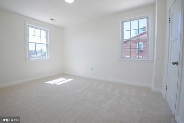 3031 HANLON AVE, Baltimore, MD 21216