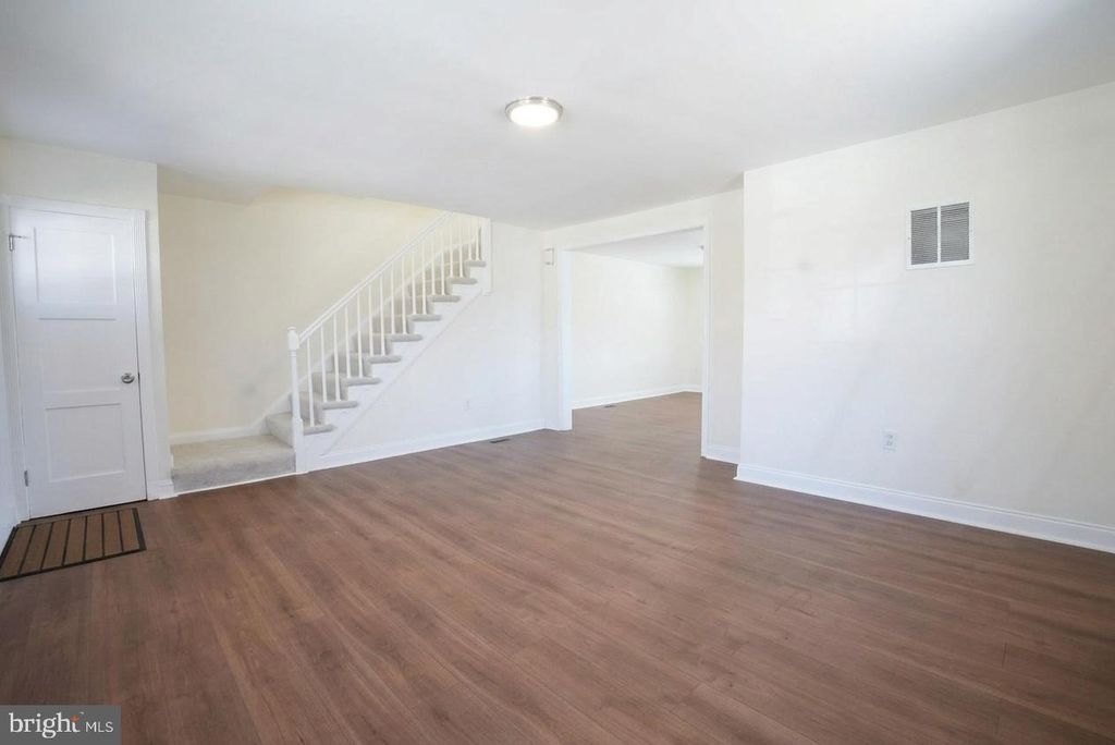Image 13 of property listing at 3031 HANLON AVE, Baltimore, MD 21216