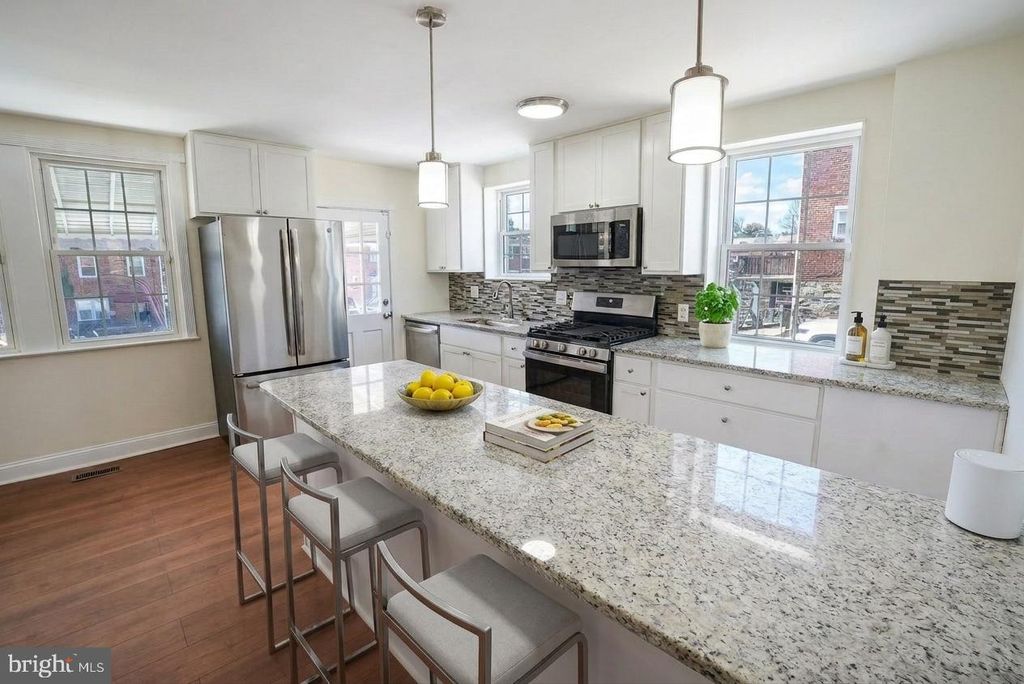 Image 20 of property listing at 3031 HANLON AVE, Baltimore, MD 21216