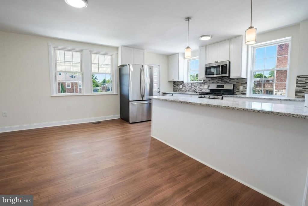 Image 24 of property listing at 3031 HANLON AVE, Baltimore, MD 21216