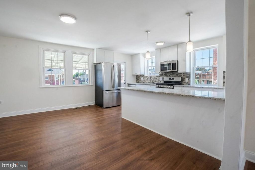 Image 25 of property listing at 3031 HANLON AVE, Baltimore, MD 21216