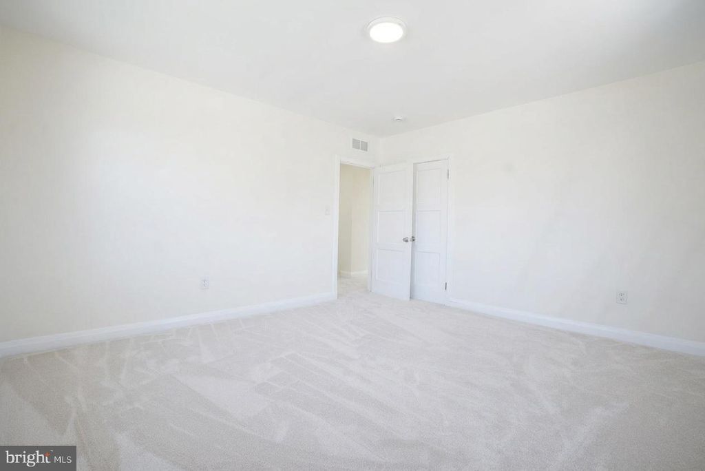 Image 48 of property listing at 3031 HANLON AVE, Baltimore, MD 21216