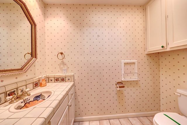 2625 Calle Del Robles, Kerrville, TX 78028