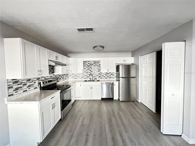 3761 NE 40TH PLACE d, Ocala, FL 34479