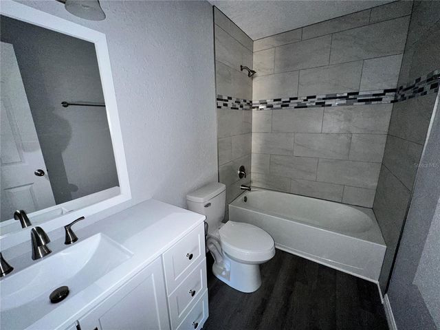 3761 NE 40TH PLACE d, Ocala, FL 34479
