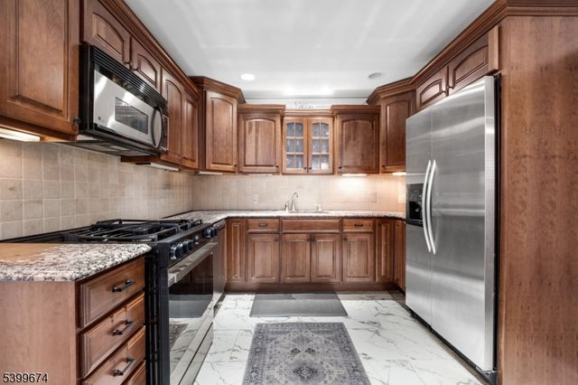 305 Heights Dr 3, Haledon Boro, NJ 07508