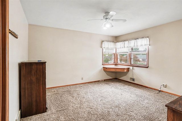 7431 Thomas Avenue, Jenison, MI 49428