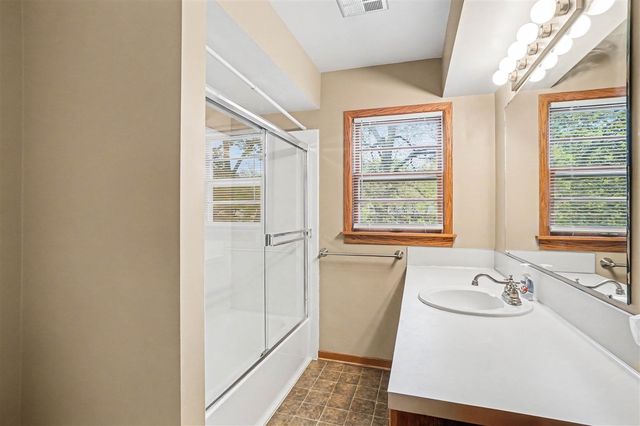 7431 Thomas Avenue, Jenison, MI 49428