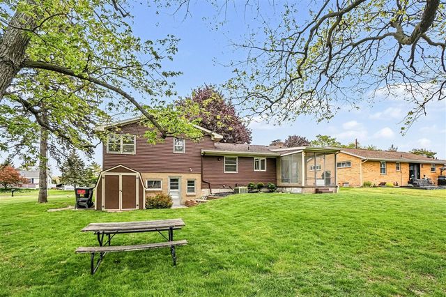 7431 Thomas Avenue, Jenison, MI 49428