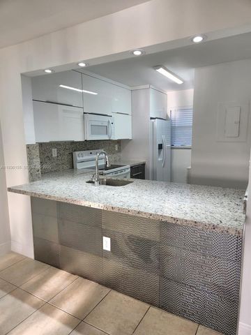 10315 NW 9th St Cir 203-14, Miami, FL 33172