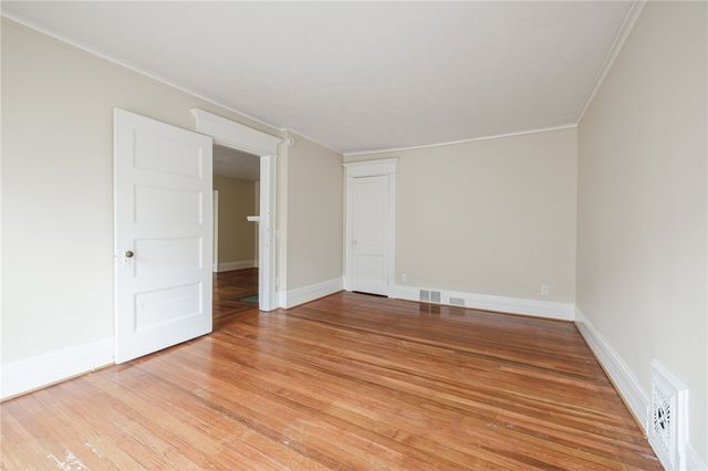 30 Strathallan Park, Rochester, NY 14607
