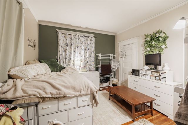 30 Strathallan Park, Rochester, NY 14607