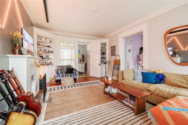 30 Strathallan Park, Rochester, NY 14607