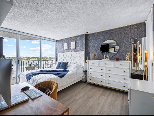 7601 E Treasure Dr 711, North Bay Village, FL 33141