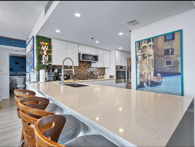 7601 E Treasure Dr 711, North Bay Village, FL 33141