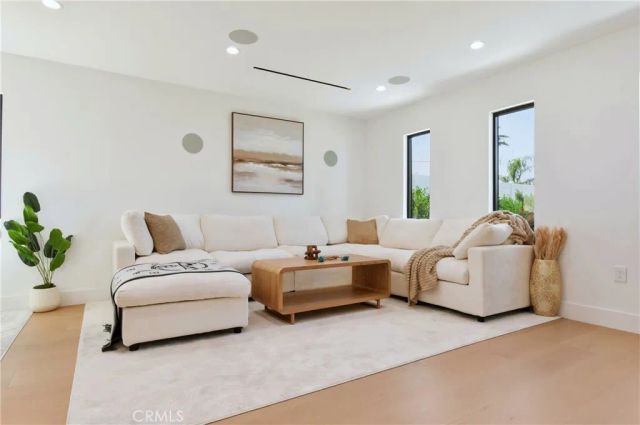 23409 Friar, Woodland Hills, CA 91367