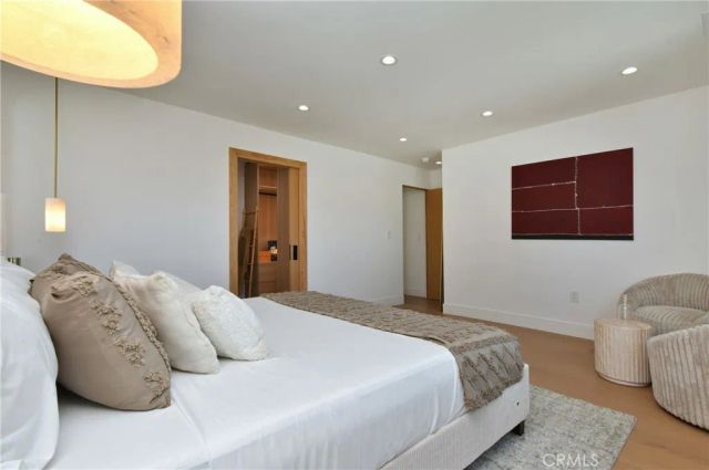 23409 Friar, Woodland Hills, CA 91367
