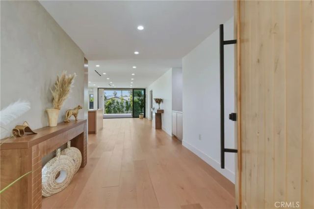 23409 Friar, Woodland Hills, CA 91367