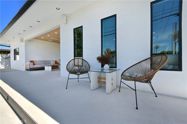 23409 Friar, Woodland Hills, CA 91367