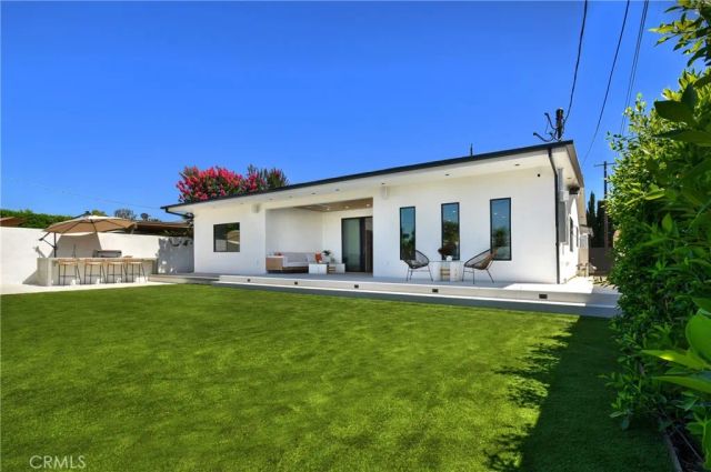 23409 Friar, Woodland Hills, CA 91367