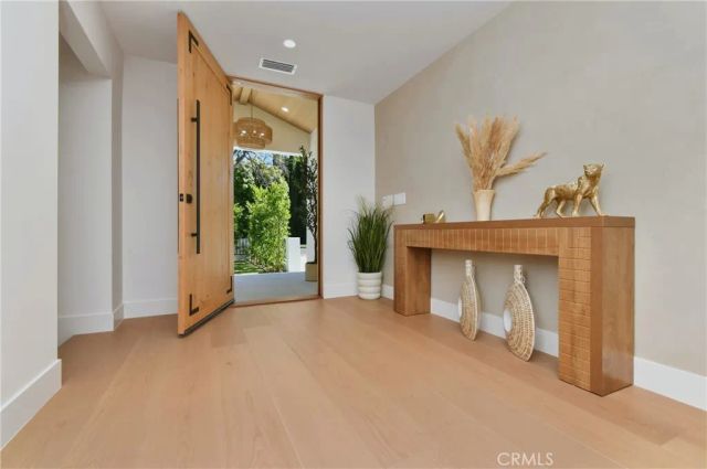 23409 Friar, Woodland Hills, CA 91367