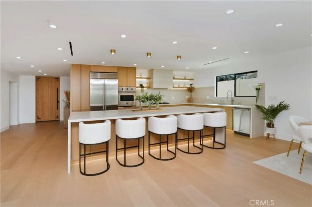 23409 Friar, Woodland Hills, CA 91367