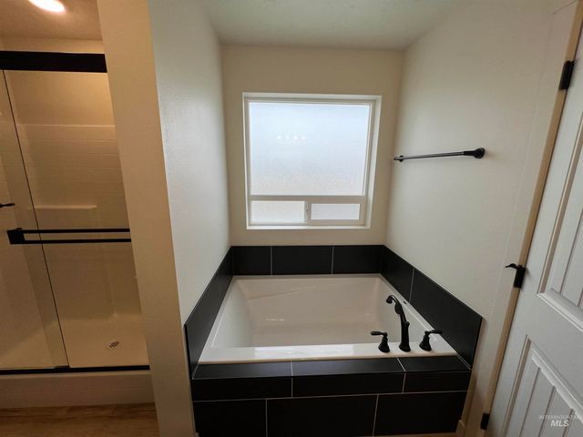 15766 N Shadow Cove, Nampa, ID 83651